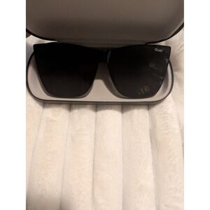 Quay Australia Come Thru 1212 Sunglasses Black Fade Oversized Cat Eye Rimless